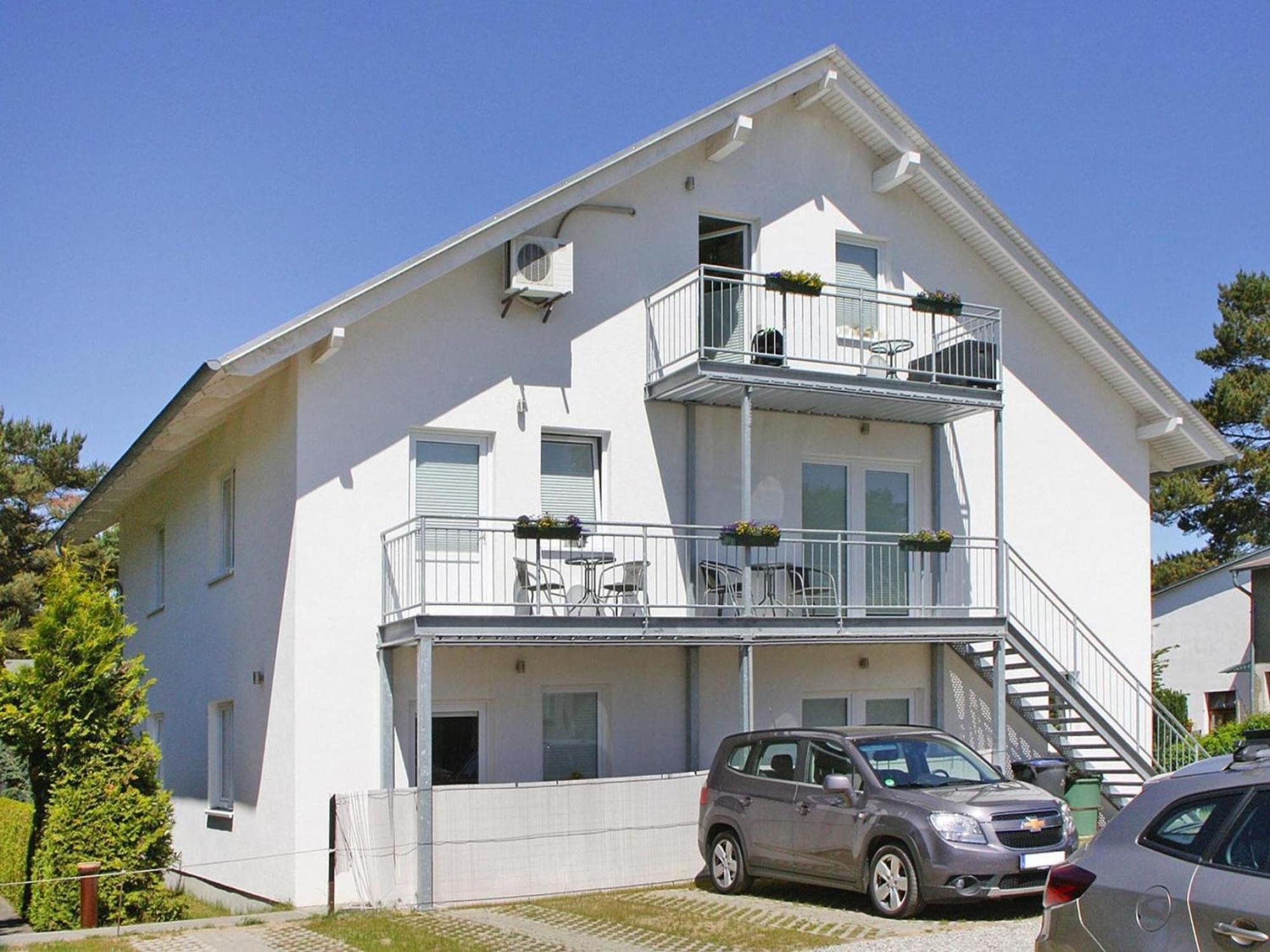 Appartementhaus In Зиновиц Екстериор снимка